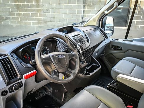 Used 2016 Ford Transit 350 XL RWD image 9