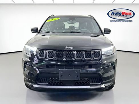 Used 2024 Jeep Compass Limited w/ High Altitude Package image 7