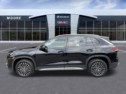 Used 2025 Volkswagen Tiguan S image 7