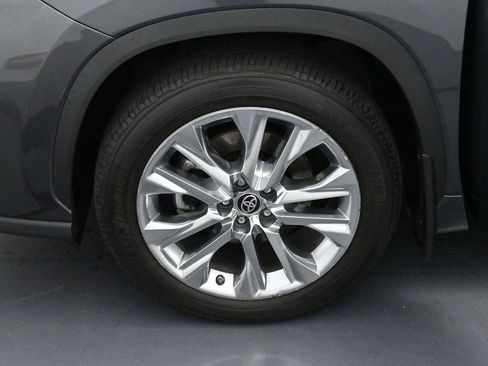 Used 2021 Toyota Highlander Limited AWD/4WD image 33