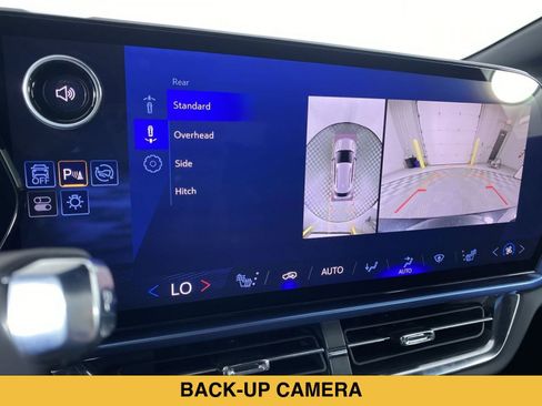 Used 2025 Chevrolet Equinox EV LT w/ Convenience Package FWD image 6