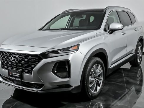 Used 2019 Hyundai Santa Fe AWD image 5