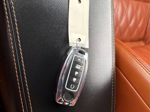 Used 2019 Nissan Maxima Platinum w/ Reserve Package image 27