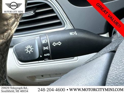 Used 2015 Hyundai Sonata Sport w/ Option Group 03 image 28