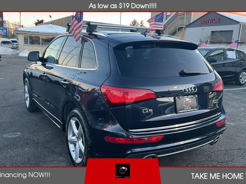 Used 2017 Audi Q5 2.0T Premium Plus w/ Technology Package image 3