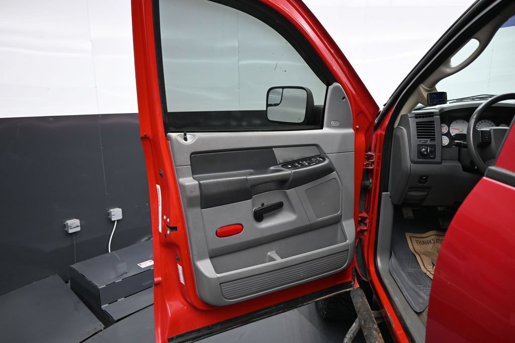 Used 2009 Dodge Ram 2500 Truck SLT w/ Popular Equipment Group AWD/4WD image 11
