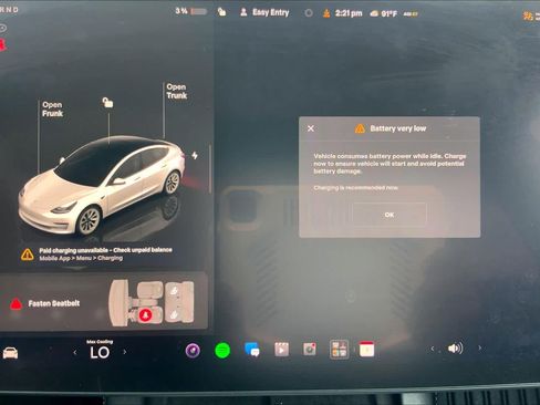 Used 2023 Tesla Model 3 Standard Range RWD image 30