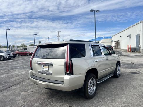 Used 2015 GMC Yukon SLT w/ Open Road Package AWD/4WD image 5