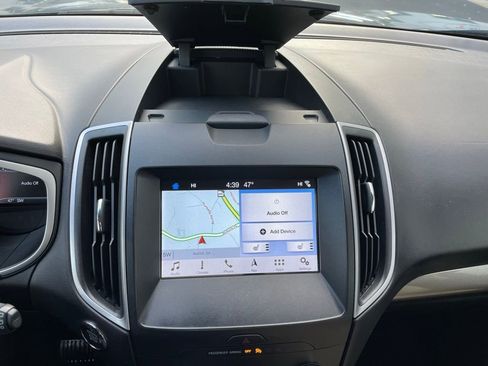 Used 2019 Ford Edge SEL w/ Equipment Group 201A image 18