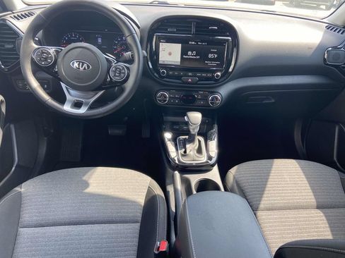 Used 2021 Kia Soul EX FWD image 11
