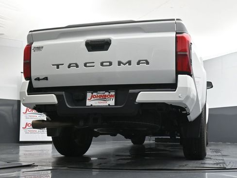 Used 2024 Toyota Tacoma TRD Sport w/ TRD Sport Upgrade Package AWD/4WD image 38