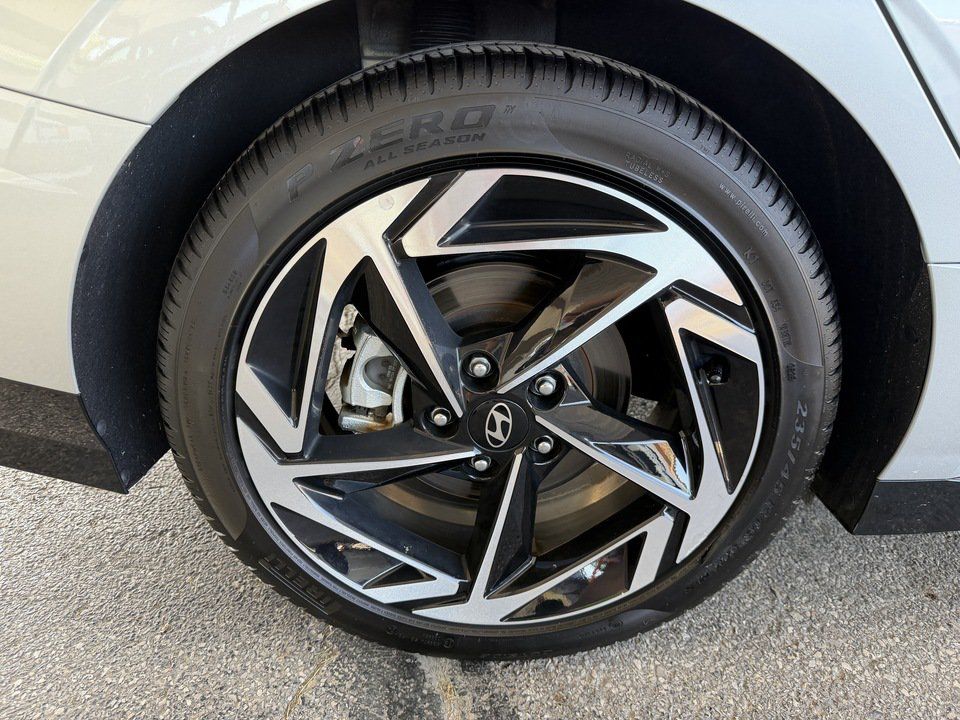 Used 2026 Hyundai Sonata SEL FWD image 27