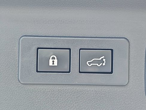Certified 2025 Subaru Forester Limited AWD/4WD image 13