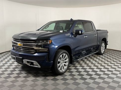 Used 2021 Chevrolet Silverado 1500 High Country w/ Technology Package image 8