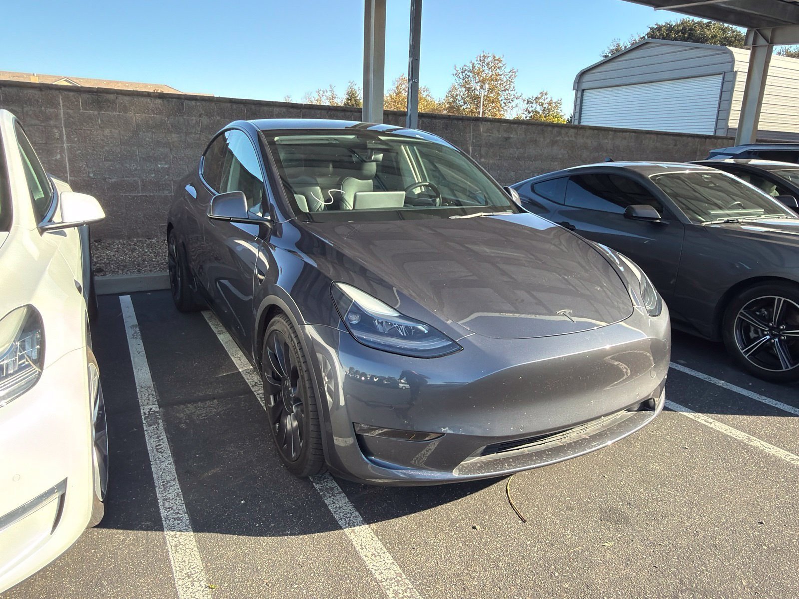 Used 2021 Tesla Model Y Performance AWD/4WD image 2