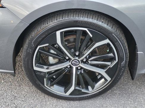 Used 2024 Nissan Altima 2.5 SR image 8