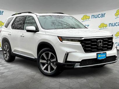 New 2025 Honda Pilot Touring