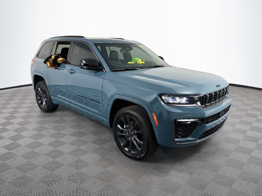 New 2026 Jeep Grand Cherokee Limited AWD/4WD image 1