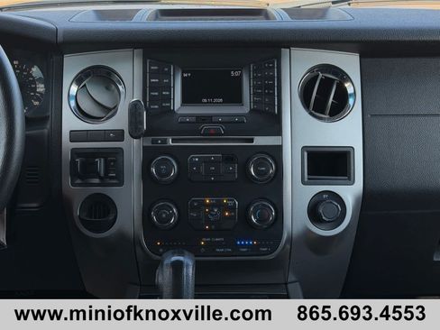 Used 2017 Ford Expedition XLT RWD image 20