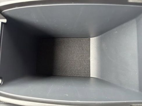 Used 2025 Ford Escape ST-Line Select AWD/4WD image 36