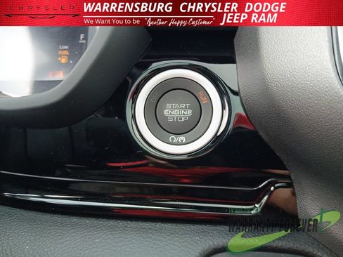New 2026 RAM 1500 Laramie AWD/4WD image 31