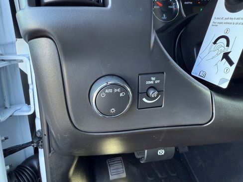 New 2025 Chevrolet Express 2500 w/ Driver Convenience Package image 19