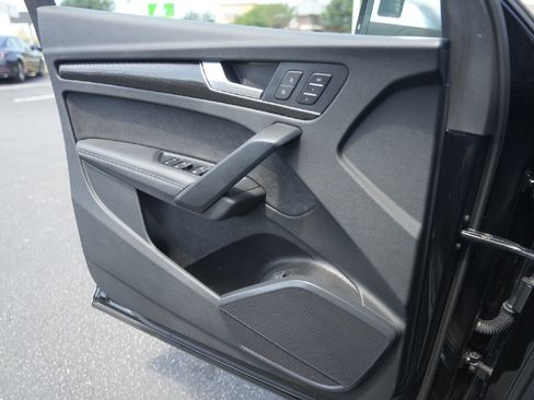 Certified 2022 Audi SQ5 Premium Plus w/ Premium Plus Package image 19