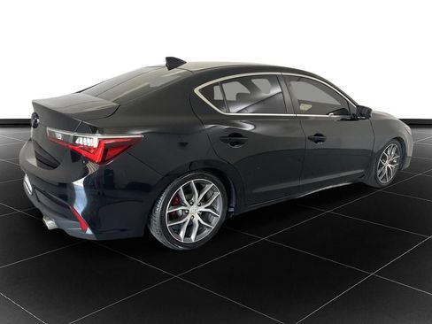 Used 2019 Acura ILX w/ Technology Package FWD image 5