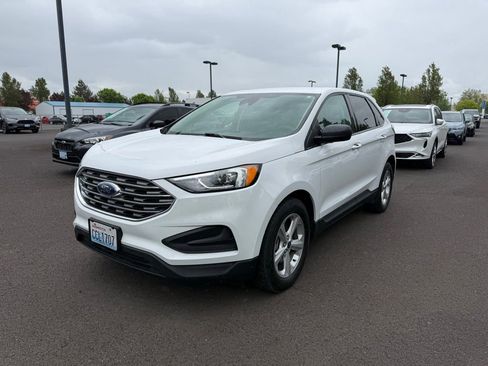 Used 2021 Ford Edge SE AWD/4WD image 3