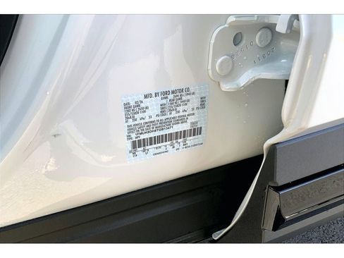 New 2026 Ford Explorer Active w/ Active Comfort Package image 14