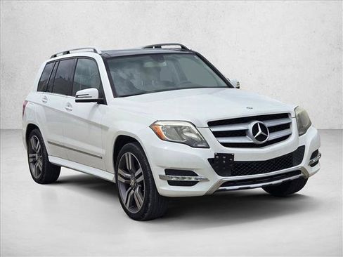 Used 2013 Mercedes-Benz GLK 350 2WD image 3