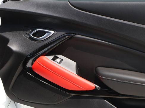 Used 2021 Chevrolet Camaro SS w/ Redline Edition RWD image 13