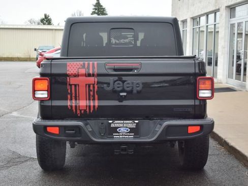 Used 2021 Jeep Gladiator Sport w/ Trailer Tow Package AWD/4WD image 7