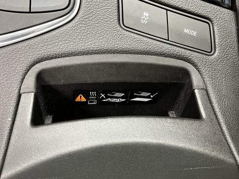 Certified 2020 Cadillac XT5 Sportv w/ Platinum Package AWD/4WD image 28