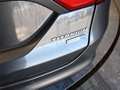 Used 2016 Ford Fusion Titanium image 19