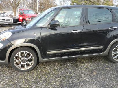 Used 2014 FIAT 500L Trekking w/ Popular Equipment Group