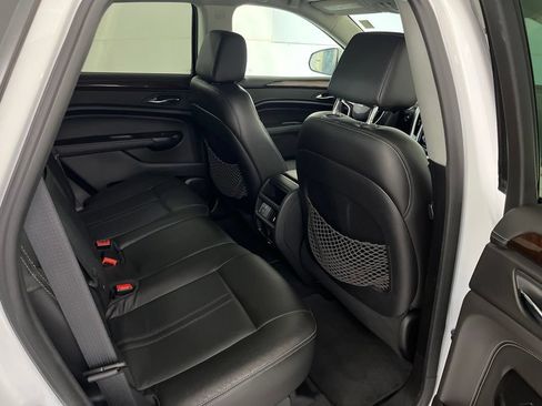Used 2016 Cadillac SRX Luxury FWD image 24