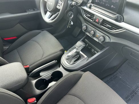 Used 2023 Kia Forte LXS image 15