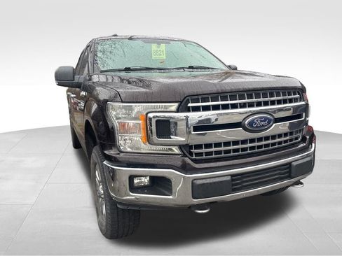 Used 2018 Ford F150 XLT w/ Equipment Group 301A Mid image 8