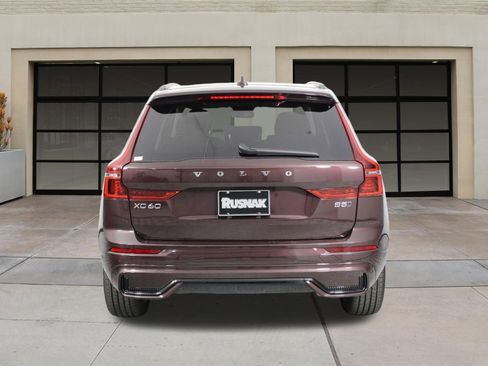 New 2026 Volvo XC60 B5 Plus AWD/4WD image 4