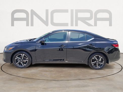 Used 2025 Nissan Sentra SV w/ All-Weather Package FWD image 9