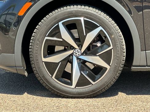 Used 2023 Volkswagen ID.4 Pro S RWD image 26
