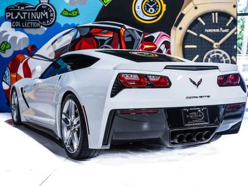 Used 2020 Chevrolet Corvette Stingray Coupe w/ 1LT RWD image 6