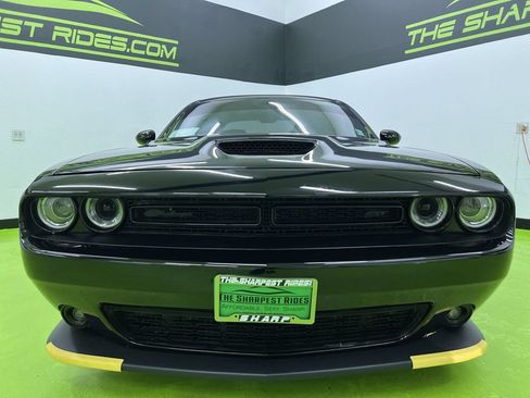 Used 2019 Dodge Challenger GT w/ Blacktop Package RWD image 5