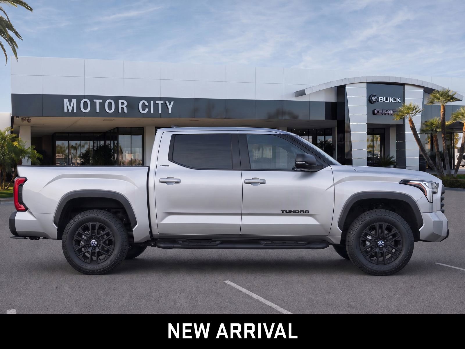Used 2024 Toyota Tundra Limited AWD/4WD image 8