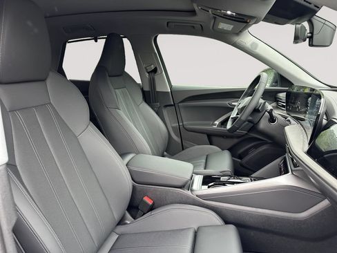 New 2026 Audi Q5 Premium Plus AWD/4WD image 15