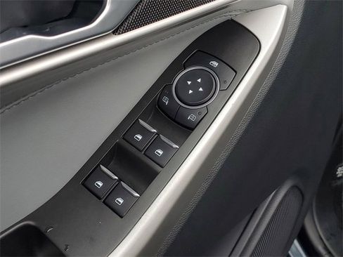 Certified 2023 Ford Explorer XLT w/ Equipment Group 202A image 9