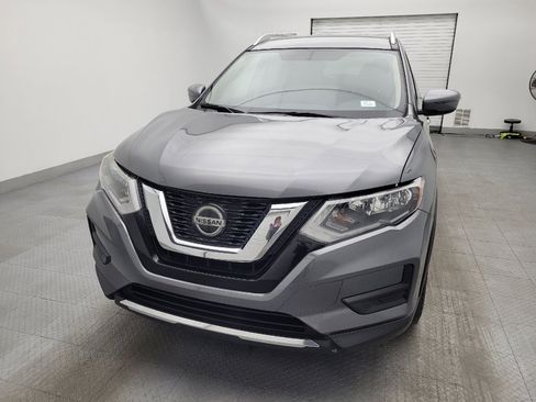 Used 2018 Nissan Rogue SV image 15