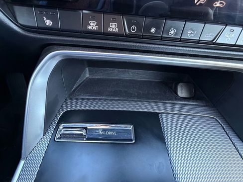 Used 2024 MAZDA CX-90 3.3 Turbo w/ Preferred Package image 31