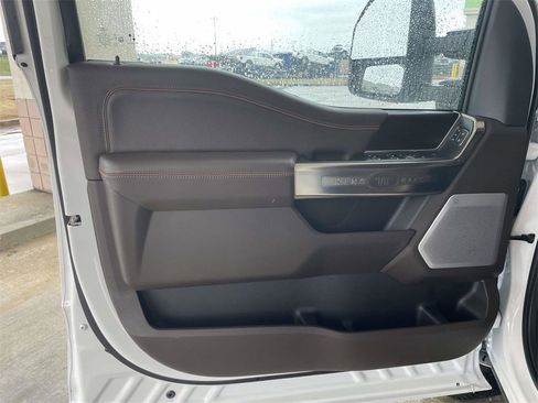 New 2025 Ford F350 King Ranch w/ FX4 Off-Road Package image 15